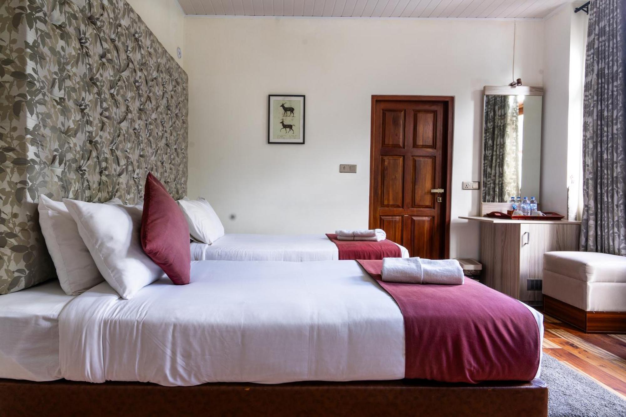 The Wind Castle Hotel Nuwara Eliya Ngoại thất bức ảnh