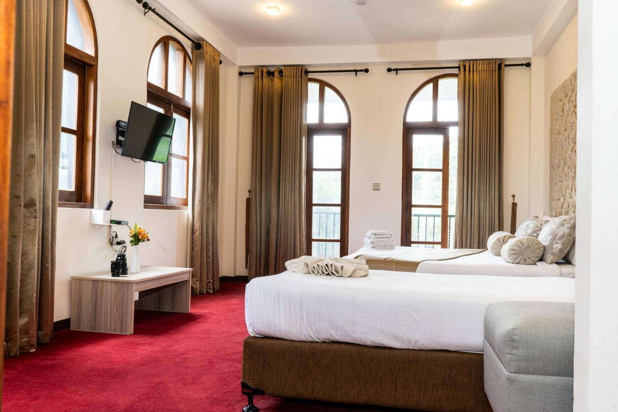 The Wind Castle Hotel Nuwara Eliya Ngoại thất bức ảnh